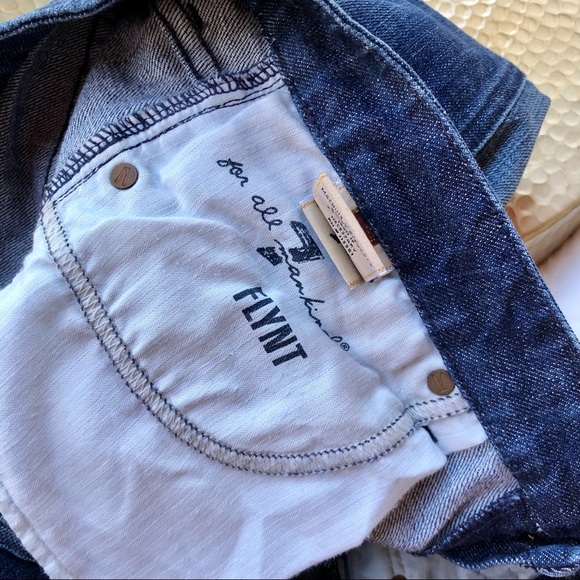 7 For All Mankind | Flynt Boot Cut Jeans - Picture 6 of 14